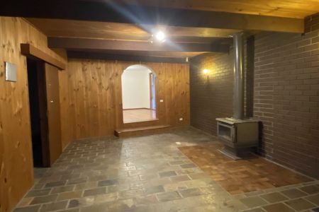 Ideal location - Photo 5