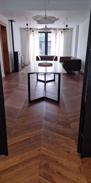Uitzonderlijke woning te huur in Genk voor € 1.500 met 3 slaapkamers - Photo 1