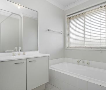 3 Bedroom Townhouse - Photo 5