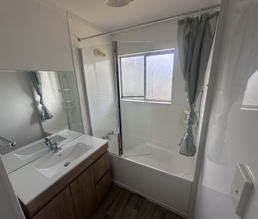 Two Bedroom Unit Ground Level - Photo 4