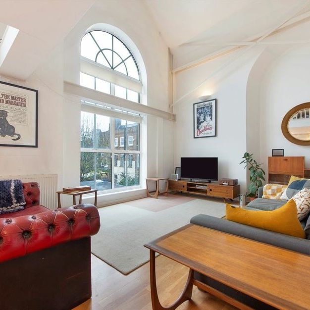 Defoe Road - Photo 1