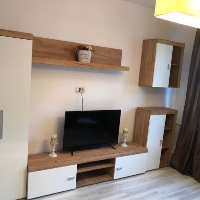 Garsoniera zona Coletina - Fotografie 1