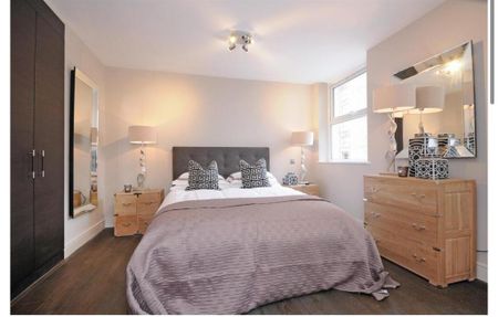 3 bedroom apartment to rent - Photo 4