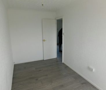Flat to rent on - Photo 4