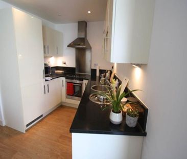 2 bedroom flat to rent - Photo 5