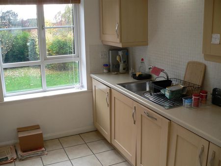 Lea Green Drive, Wythall, Birmingham - Photo 5