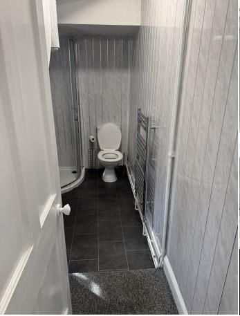 3 bedroom end of terrace house to rent - Photo 5