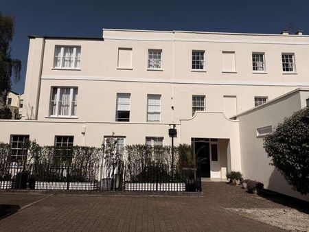 Douglas House, Vittoria Walk, Cheltenham, Gloucestershire, GL50 - Photo 2