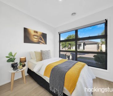 Modern 3-Bedroom Family Home in Prime Location - Photo 5