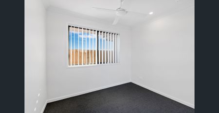 Stunning Family Home in Yarrabilba - Photo 5