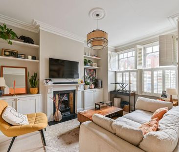 2 bedroom maisonette to rent - Photo 1