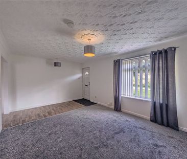 3 bed terraced house to rent in Moorcock Close, Middlesbrough, TS6 - Photo 3
