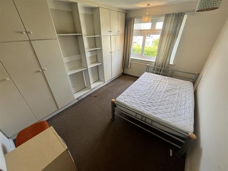 Becketts Park Crescent, Headingley, LS6 3PH, Leeds - Photo 4