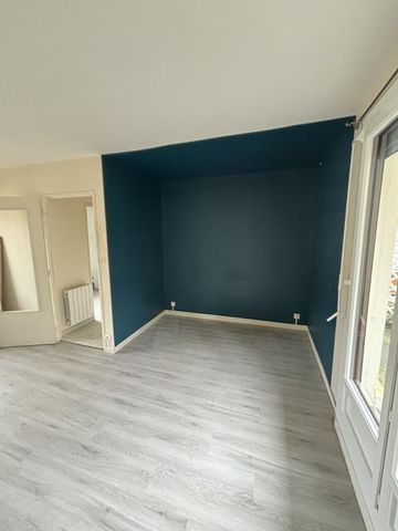 Location Appartement 1 pièce 36m² GRANVILLE 50400 - Photo 3