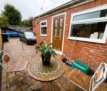 2 bedroom terraced house to rent - Photo 6