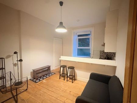 1 bedroom flat to rent - Photo 3
