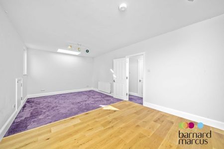Alexandra Park Road - Photo 3