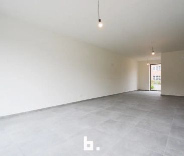 Nieuwbouw woning met drie slaapkamers, garage en grote tuin - Photo 2