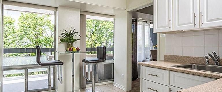 Juliana Apartments | 100 Bronson Avenue, Ottawa - Photo 1