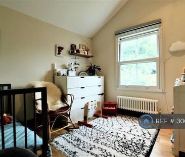 3 bedroom terraced house to rent - Photo 2