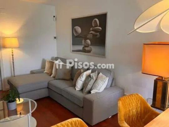 Piso en alquiler en Jerónimos - Foto 1