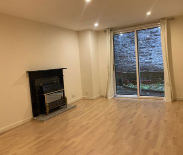 Seagate, Dundee - Photo 2