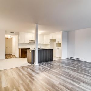11 Rue De Liverpool (Hull) Super Grand Appartement De 2 Cc - Photo 3