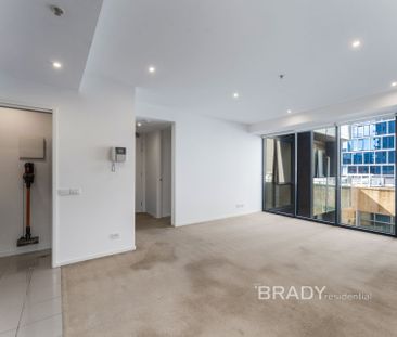 702/22-40 Wills Street, Melbourne - Photo 1