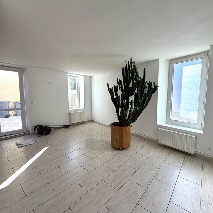 Location Maison 3 pièces 70m² - Photo 1