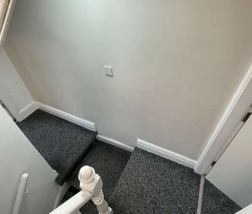 Claremont Avenue Room 6 - Photo 5
