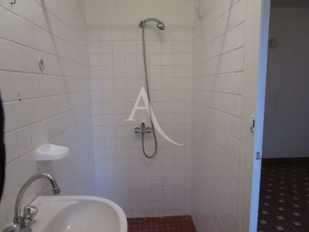 Location Appartement 2 pièces 29m² - Photo 4