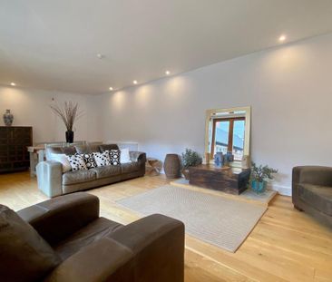 4 bedroom apartment to rent - Photo 3