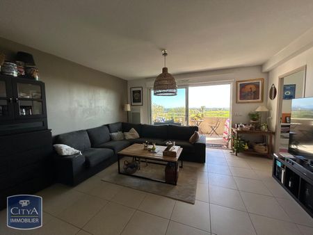 Location Appartement 4 pièces 73m² BOUJAN SUR LIBRON 34760 - Photo 4