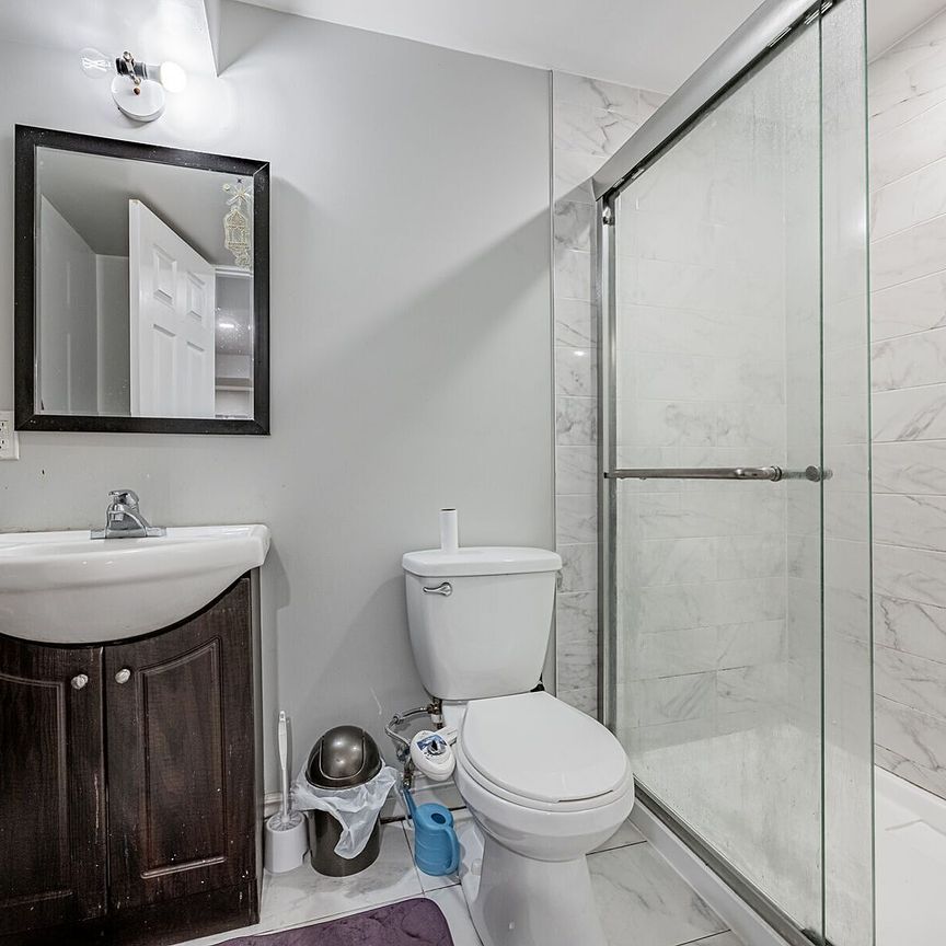For Lease - 5930 Bassinger Place Unit# Bsmt, Mississauga, Ontario - Photo 1