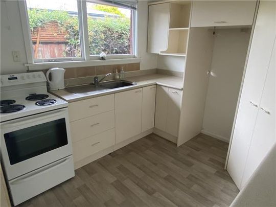 22 Ramore Place, Redwood - Christchurch City, Christchurch City - Family Home and Garden in Quiet Cul de Sac - Photo 1