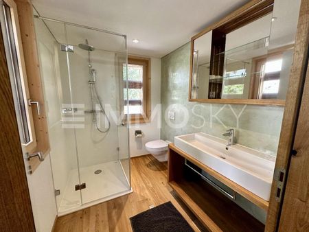 Alpine elegance meets modern luxury - Photo 5