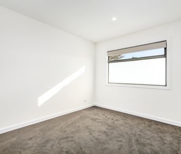 1/153 Wood St, Preston VIC 3072 - Townhouse For Rent | Domain - Photo 2