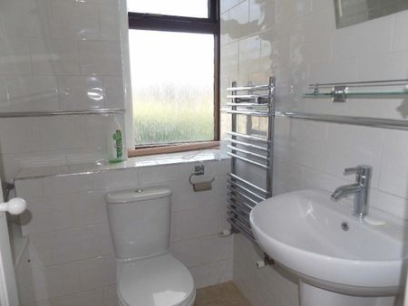 Bryntirion, Bedwas, Caerphilly - Photo 5