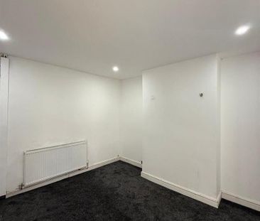 2 bedroom house to rent - Photo 2