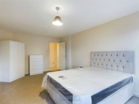 Barker Gate, Nottingham, Nottinghamshire, NG1 - Photo 5