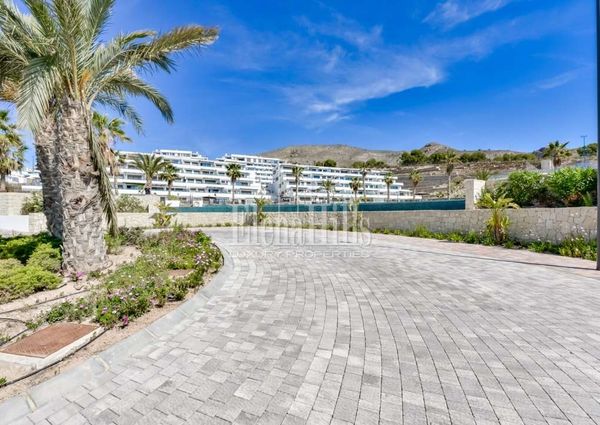 Luxury modern apartment in Sierra Cortina, Finestrat, Benidorm, Alicante