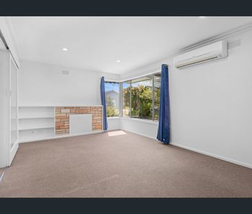 Low-Maintenance Living in a Prime Highton Location - Photo 5