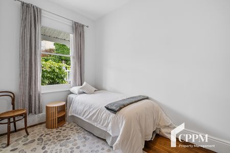 1 Flinders Ln, Sandy Bay TAS 7005 - House For Rent | Domain - Photo 4