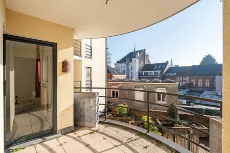 Stijlvol 2 slaapkamer appartement van 136m² in het centrum - Foto 5