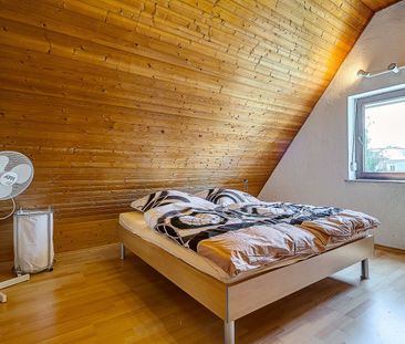 Sunny, quietly located attic apartment with internet - Photo 4