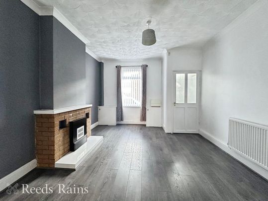 2 bedroom terraced house to rent - Photo 1