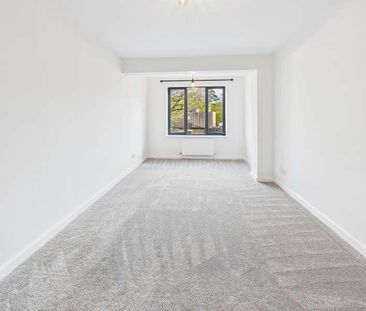 Mornington Close, Baughurst, RG26 - Photo 1