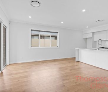 FAMILY HOME IN THE HEART OF HUNTLEE - Photo 5