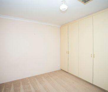 2 Thurles Court, Waterford WA 6152 - Duplex For Rent | Domain - Photo 4