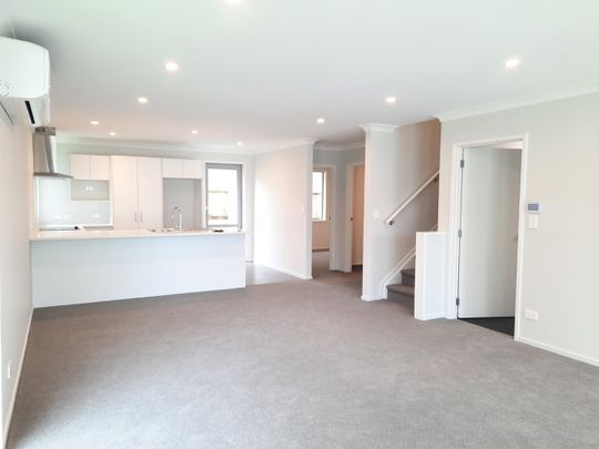 Great location! - Photo 1